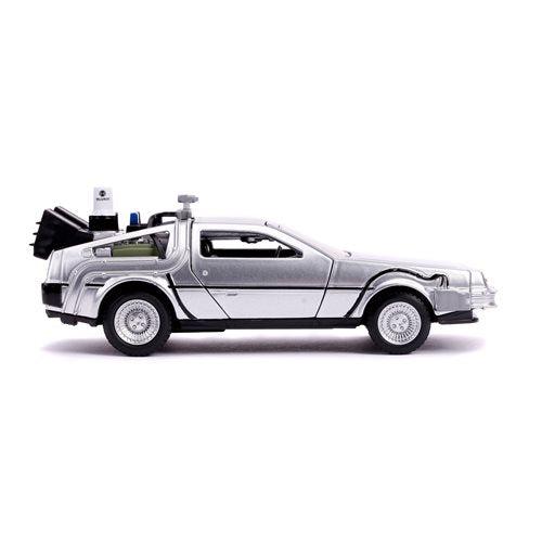 Back to the Future Part II die-cast 1:32 scale "Hollywood Rides" DeLorean Time Machine