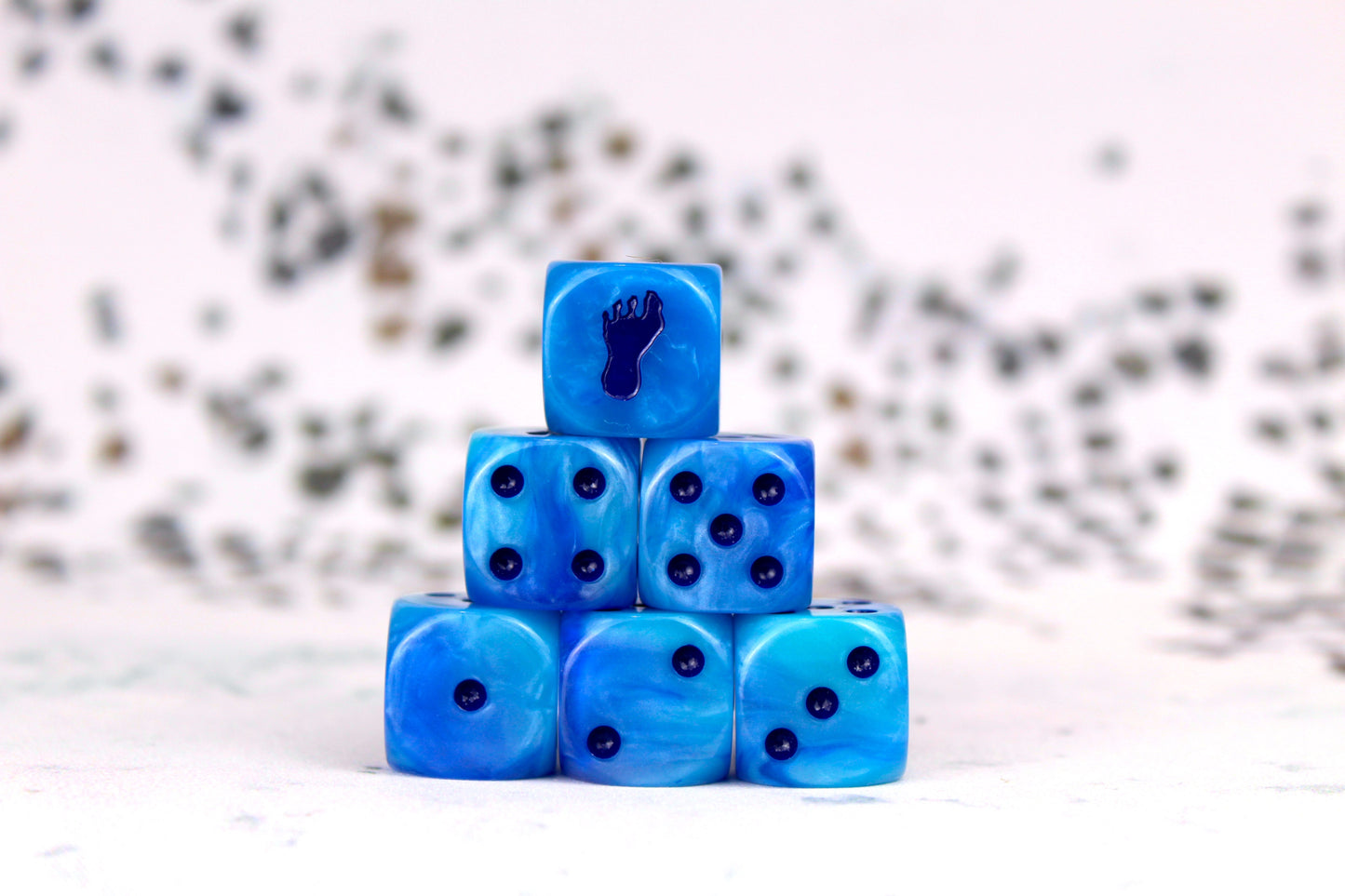 Giant Footprint Dice - Blue Frost