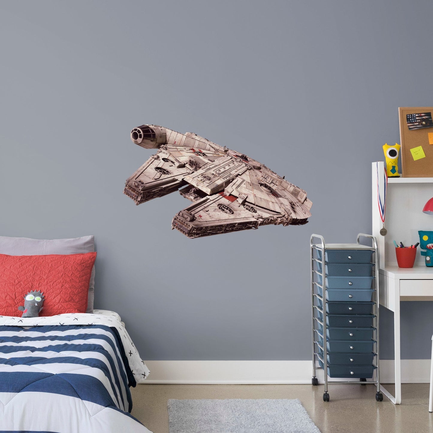 Millennium Falcon - Star Wars: The Force Awakens - Officially Licensed Removable Wall Decal