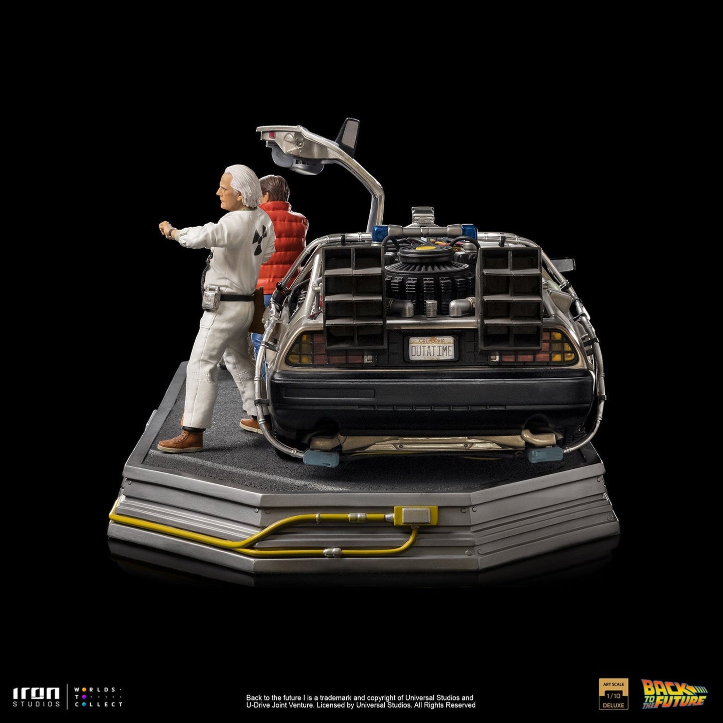 Iron Studios Back to the Future DeLorean (Full Deluxe Version including Marty McFly and Doc Brown) 1:10 Scale Statues