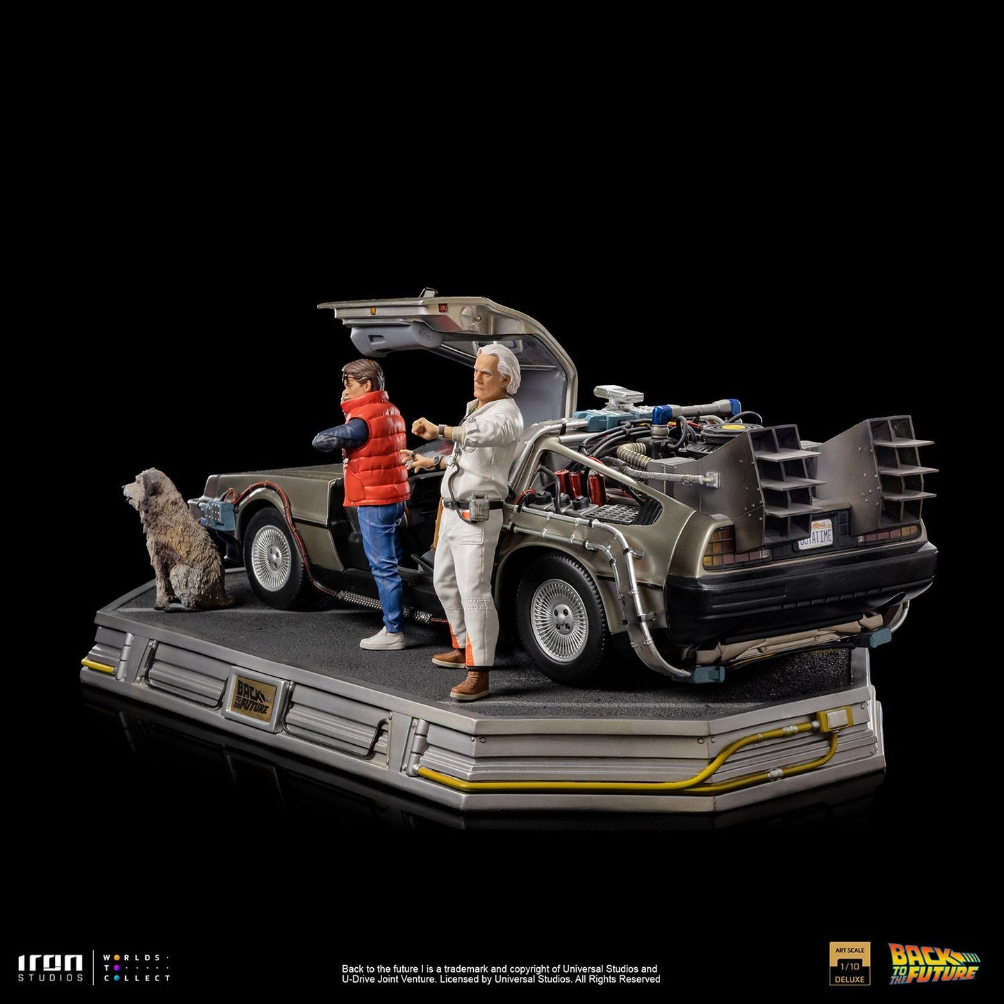 Iron Studios Back to the Future DeLorean (Full Deluxe Version including Marty McFly and Doc Brown) 1:10 Scale Statues