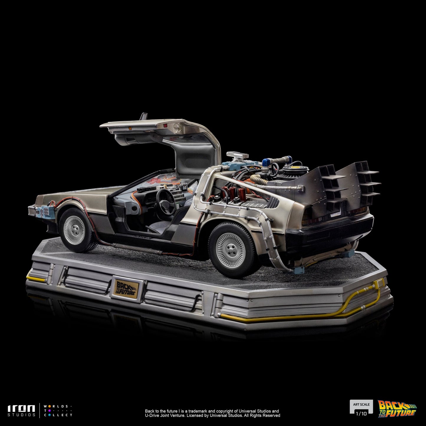 Iron Studios Back to the Future DeLorean 1:10 Scale Statue