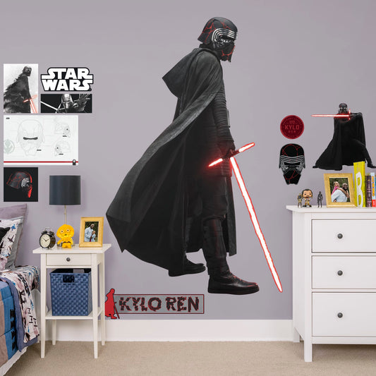 Kylo Ren - Star Wars: The Rise of Skywalker - Officially Licensed Removable Wall Decal