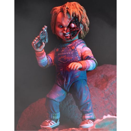 NECA Child's Play Ultimate Chucky 7-Inch Scale Action Figure