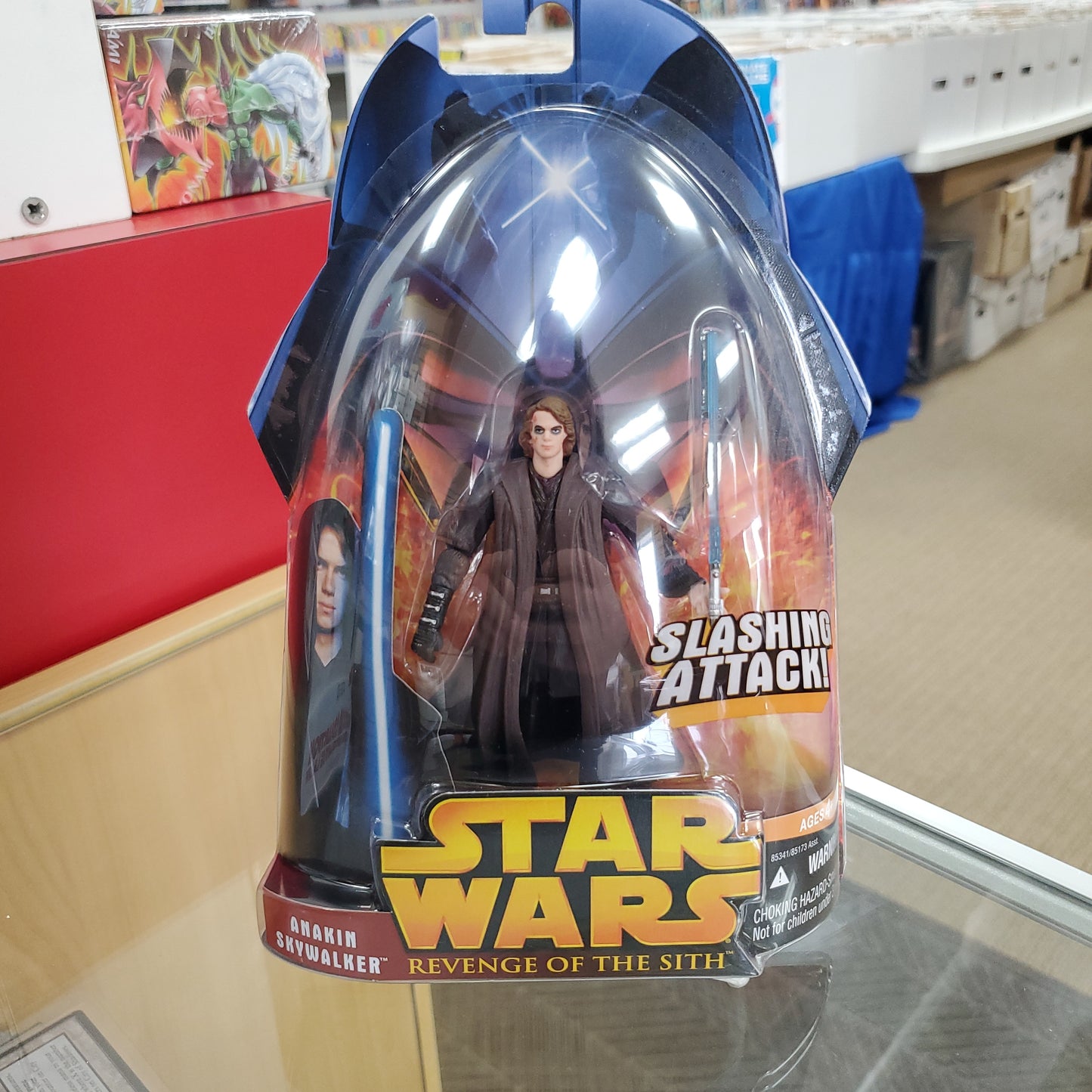 Anakin Skywalker (Slashing Attack) - Star Wars Revenge of the Sith Action Figure