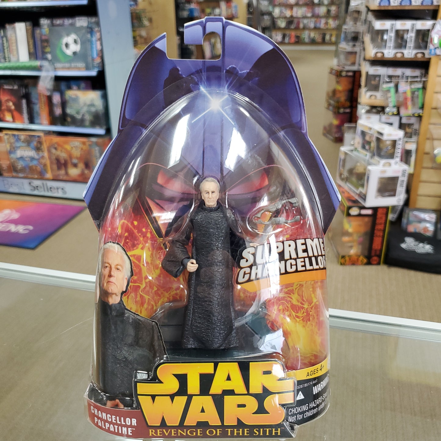 Chancellor Palpatine (Supreme Chancellor) - Star Wars Revenge of the Sith Action Figure